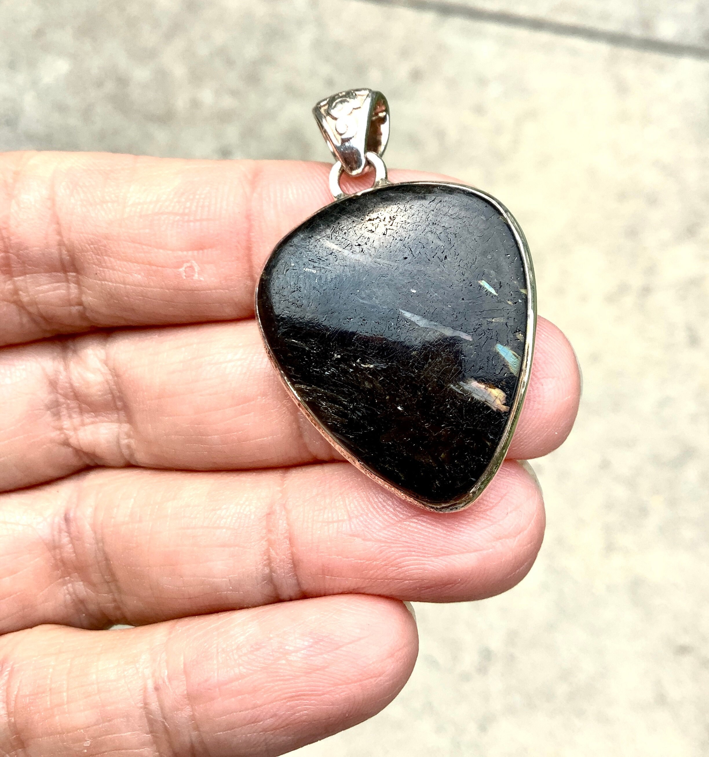 Greenland Nuummite Pendant With Faceted Garnet. 925 Sterling Silver