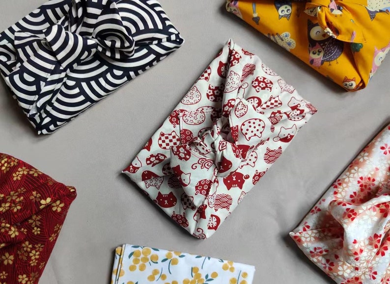 Furoshiki cotton printed Japanese traditional pattern, gift wrap. Japanese packaging image 2