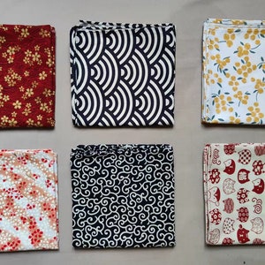 Patrón tradicional japonés estampado en algodón Furoshiki, papel de regalo. embalaje japonés imagen 5