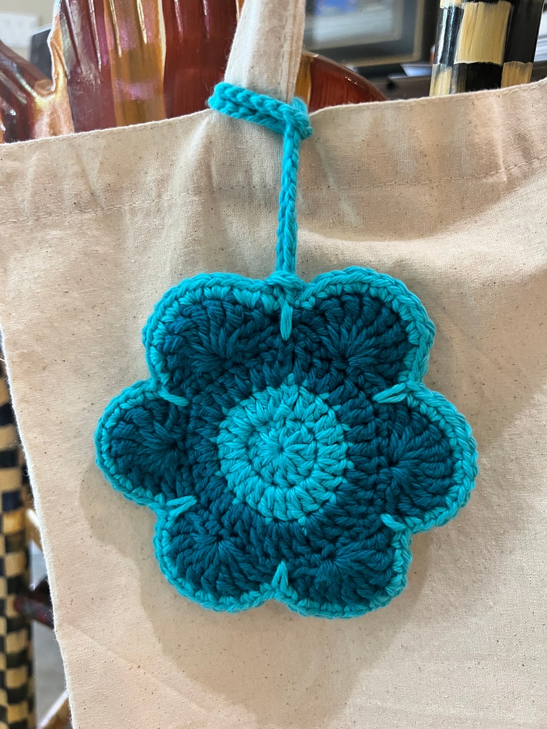 NUR MUSTER: Gehäkelte Blumen Tasche / Kleiner Beutel / Untersetzer Bild 3