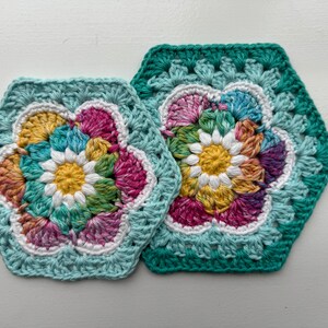 PATTERN ONLY: Bloom Burst Pattern Collection / Crochet Hexagon / Flower Bag / Purse / Flower Motif image 3