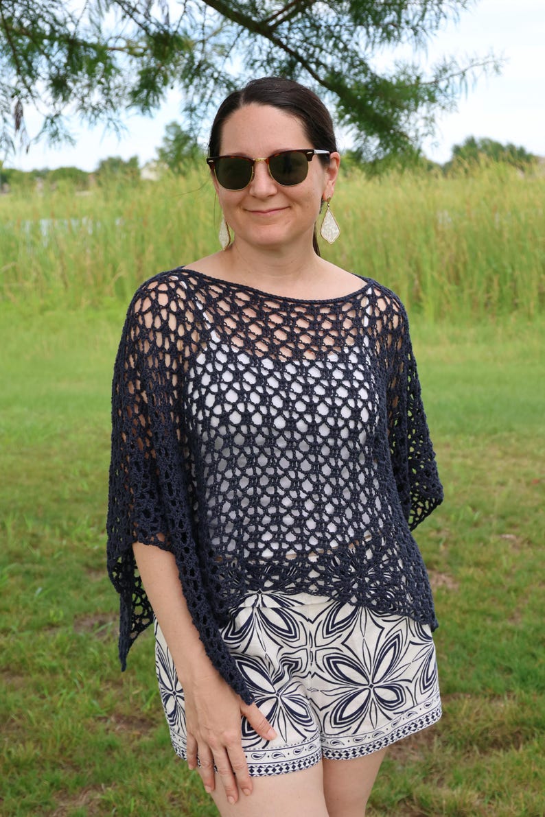 Twilight Poncho Pattern + Video Support / Child & Adult Sizes - Etsy