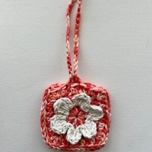 Crochet Flower AirPod Case - Etsy
