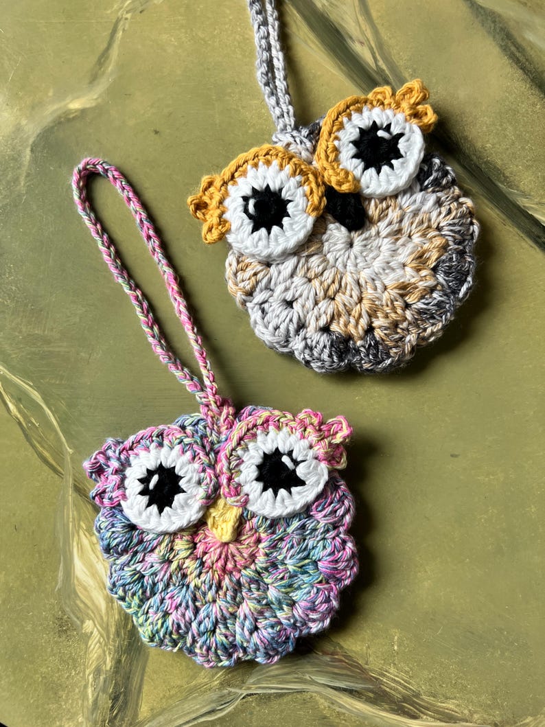 Crochet Bag Charms Pattern Bundle: Owl, Turtle, Star, Flower (PDF Pattern) image 7