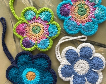 Crochet Flower Bag Charm / Small Pouch / AirPods Case / Bag Accessories