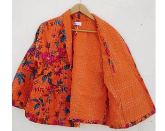 Indische handgemachte Kantha Quilt Jacke Kimono Frauen tragen Boho Orange Farbe vorne offen gesteppte Jacken