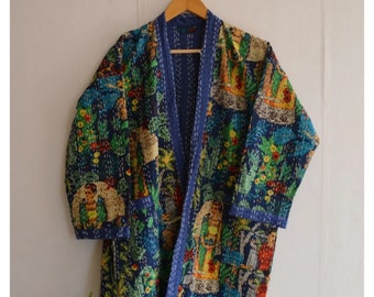 Indische handgemachte Kantha Quilt Jacke Kimono Frauen tragen Boho Blaue Farbe Frida Kantha Kimono Front offene gesteppte Jacke