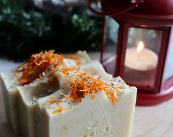 Natural soap "Calendula" with coconut milk, organic marigolds and colloidal oat flour, FRAGRANCE-FREE, vegan & palm oil-free, handmade soap