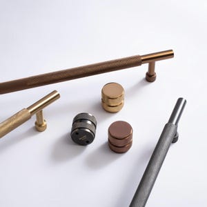 Tiradores de latón macizo, color cobre, bronce, gris grafito, pomo moleteado para cajón de armario.