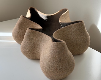 Escultura de cerámica orgánica / Decoración contemporánea del hogar / Centro de mesa Wabi Sabi