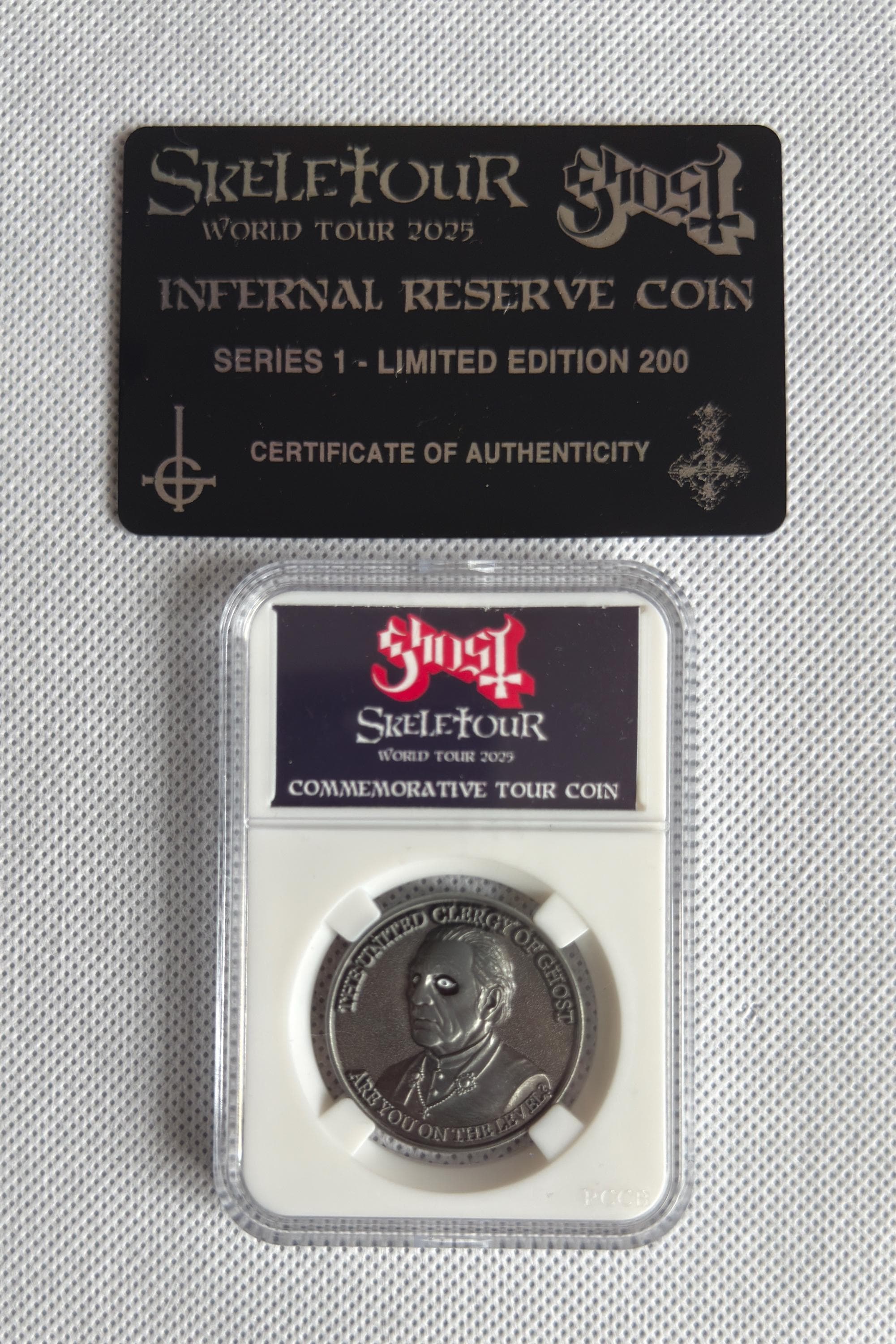 Serpent – Bloody Gates TAKARA TOMY Jail Jormungand .I.Cy Burst Beyblade, Red Flame