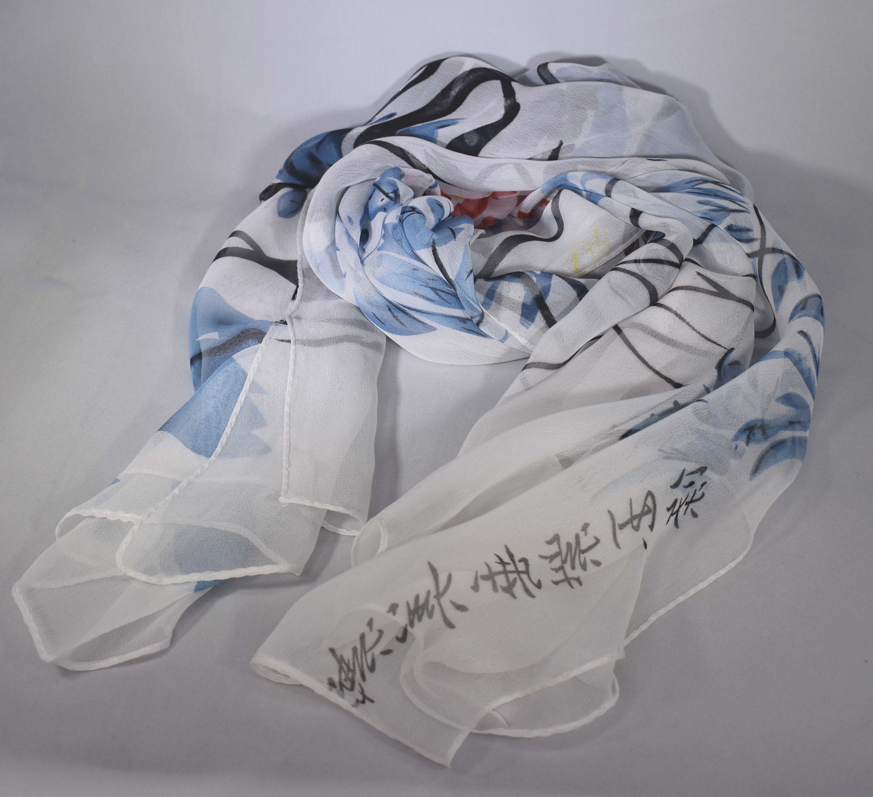 Lot De 3 Foulards Style Chinois - 19 X 19 Pouces (environ 48 Cm), Neufs, 100% Soie Probable, Fabriqués En Chine