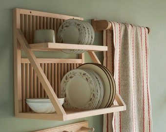 Portapiatti a parete / Mensola tradizionale per piatti in legno / Portapiatti