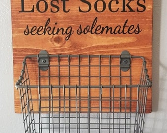Lost Socks, Seeking Solemates Laundry Room Sign