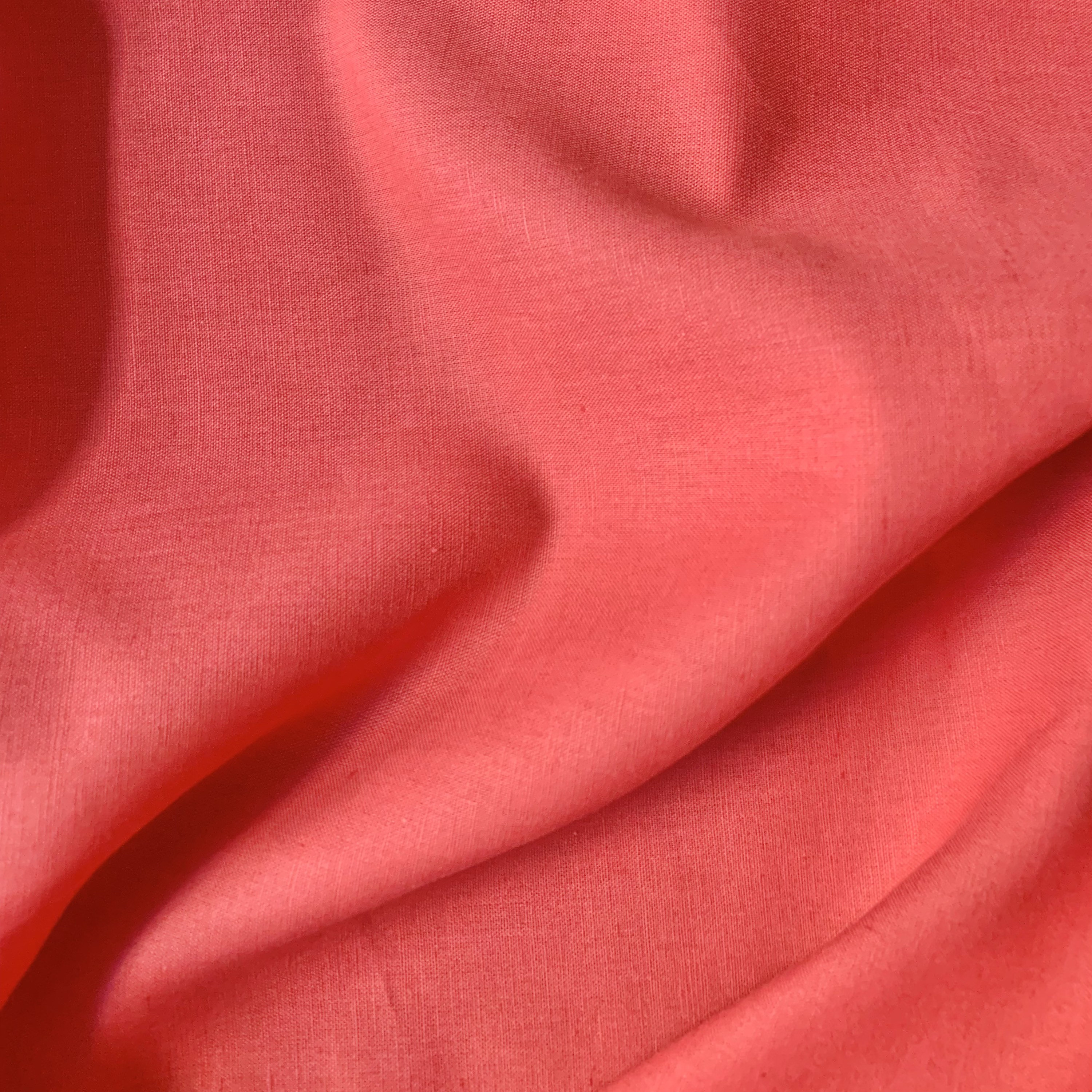Korallenrotes Leinen Baumwollmischung Leichter Stoff - Ungebleichte Hellrote Farbige Sommer Leichte Kleidung Textil Stoff Meterware