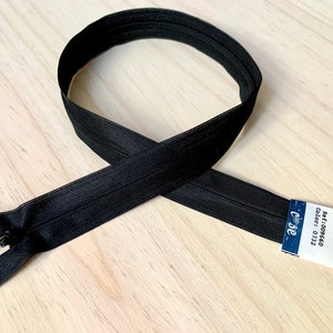 Black Invisible Zipper 50cm / 20&quot; - Long Black Concealed Zipper - Plastic Invisible Black Zipper