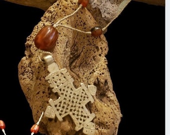 MEZGEB • ÄTHIOPISCHE SCHÄTZE. Handgemachte Unikat Kreuz Anhänger Halskette