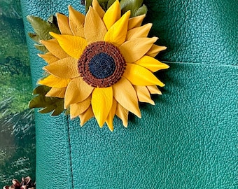 Sunflower Leather Bag Charm, Keychain – Handmade Genuine Leather Accessory
