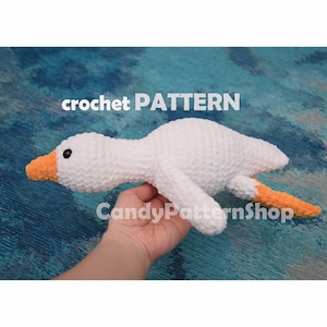 goose crochet pattern amigurumi Mother's Day gift ideas interior home decor, bird farmhouse English crochet pattern beginner friendly