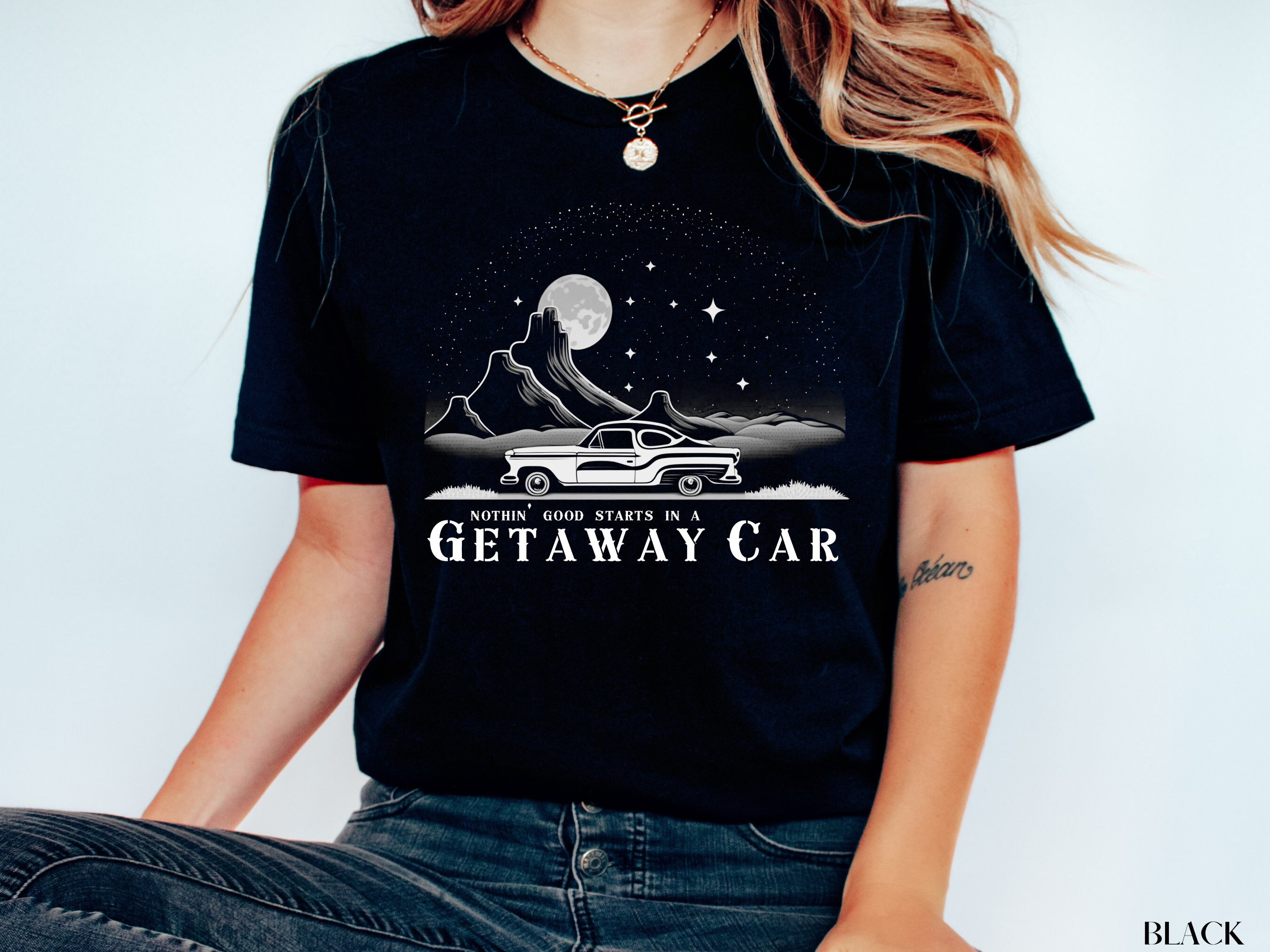 Camiseta Taylor Swift - Getaway Car - Off-White