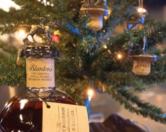 Horse Topper Bourbon Ornament Hanger | Whiskey Christmas Ornament | Holiday Gift for Whiskey Lovers | 3D Printed | TOPPER NOT INCLUDED | v2