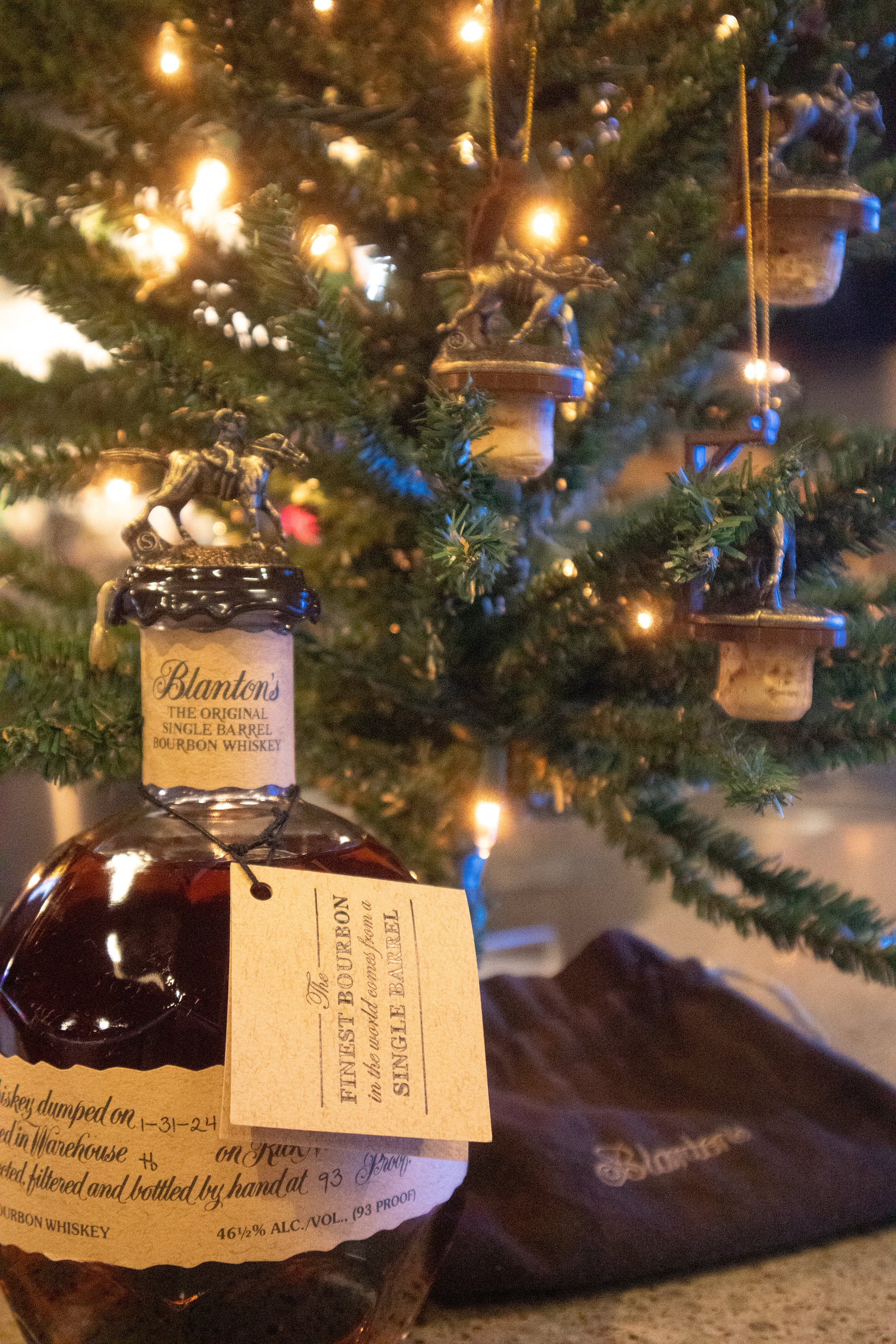 Blanton's display - Etsy 日本