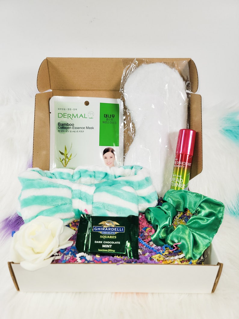 Facial Care Gift Set, Self Care Gift Box for Teen, Women, Birthday Gift