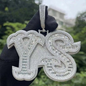 Colgante de moissanita con letra YS personalizado en plata 925, 6,25 cm de ancho y 5,35 cm de alto, aprobado por un probador de diamantes, joyería de rapero, dije personalizado para hombre.