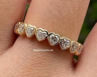 3CT Herz Cut Moissanit Eternity Band, 14K Gold voller Eternity Ring, Einzigartige Herzform Ehering für Frauen