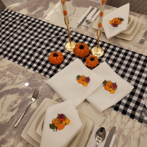 Embroidered Pumpkin Linen Napkins, Fall Table Decor, Set of 4