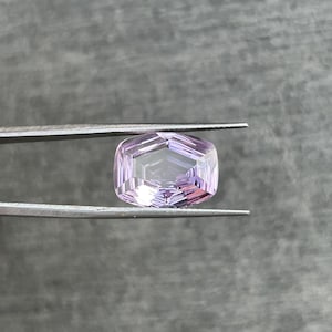 Natural Amethyst Gemstone: AAA Quality Square Cushion Cut, 7.75 Carat