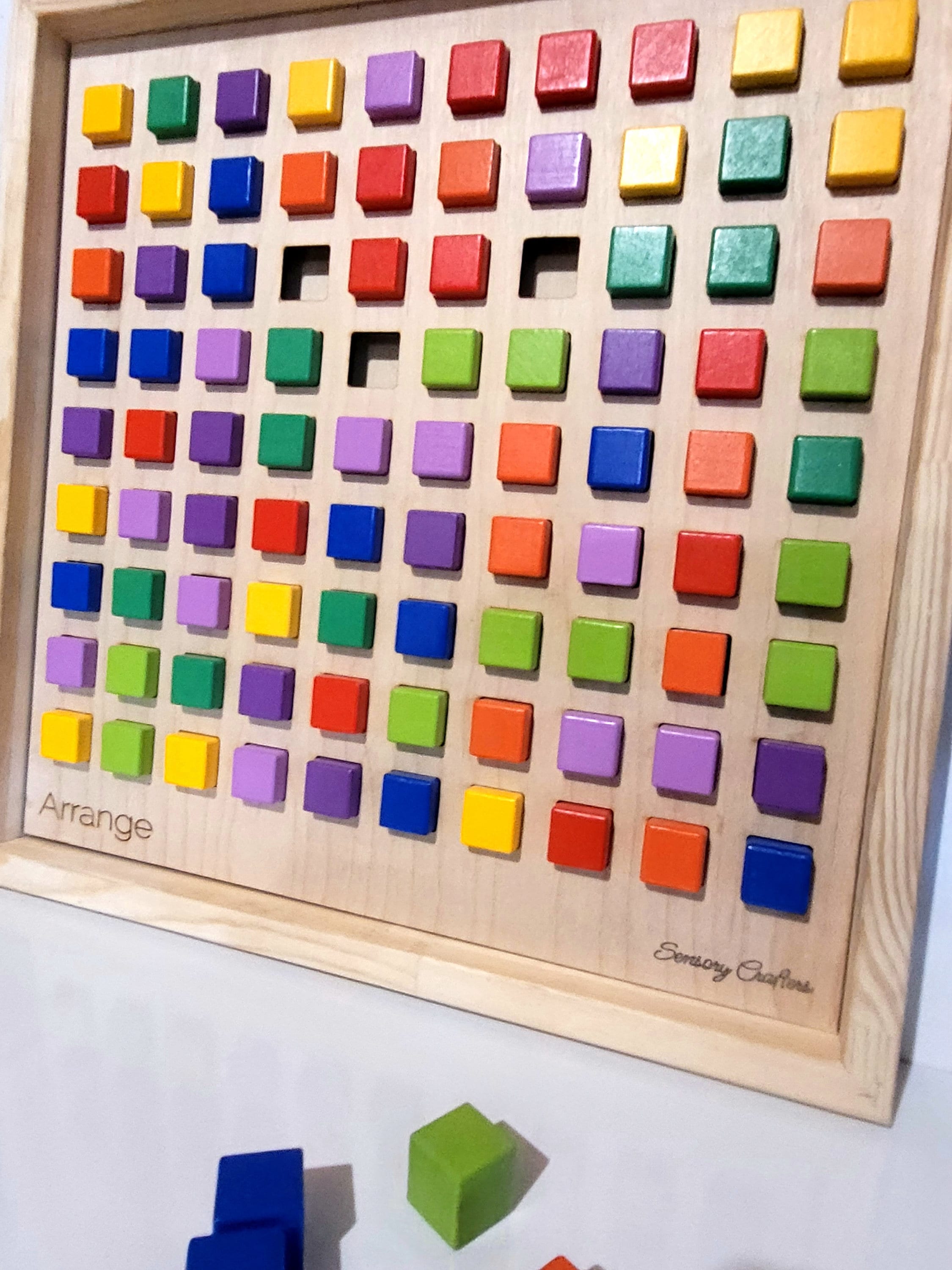 Planche d39activités sensorielles Montessori pour bébé jouets à monter
