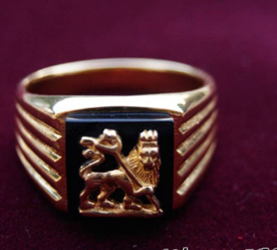 thumbnail image 2 of Reggae Acrylic Rasta Ring - Lion Of Judah Jamaican Jewelry (Sizes 5-9) 2 of 2