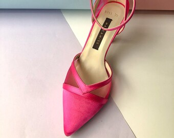 Chaussures en satin fuchsia, chaussures de mariage en satin rose, chaussures à talons aiguilles, chaussures de mariage élégantes, chaussures de mariage, chaussures de cheville, modèles de chaussures romantiques