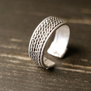 BAND CHAIN RING - Unique • Statement Ring • Signet Ring • Rings For Men • Minimalist • Modern Ring • Men Jewelry • Adjustable • QD20