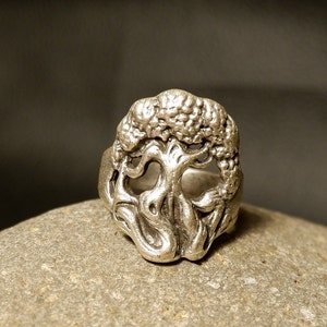 TREE OF LIFE Ring - Engraved Ring • Unique Ring • Statement Ring • Chunky Ring • Unisex • Nature Ring • Retro • Adjustable • QD158