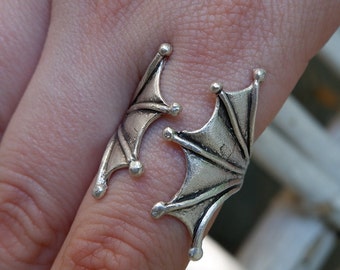 BAT WING RING - Vampire Ring • Unique • Statement Ring • Gothic Ring • Rings For Unisex • Minimalist • Unique Ring • Adjustable • QD181