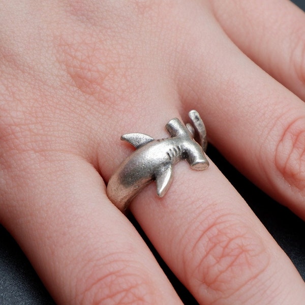 HAMMERHEAD SHARK RING - Fish Rings for Women • Unique • Statement Ring • Chunky Ring • Shark Ring • Handmade Ring • Adjustable • QD286