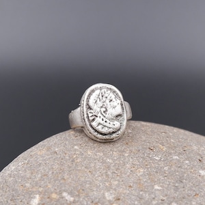 INDIAN ANCIENT MAN Ring- Signet Head Ring - Antique Ring • Unique • Statement Ring • Chunky Ring • Engraved Ring • Adjustable•QD223