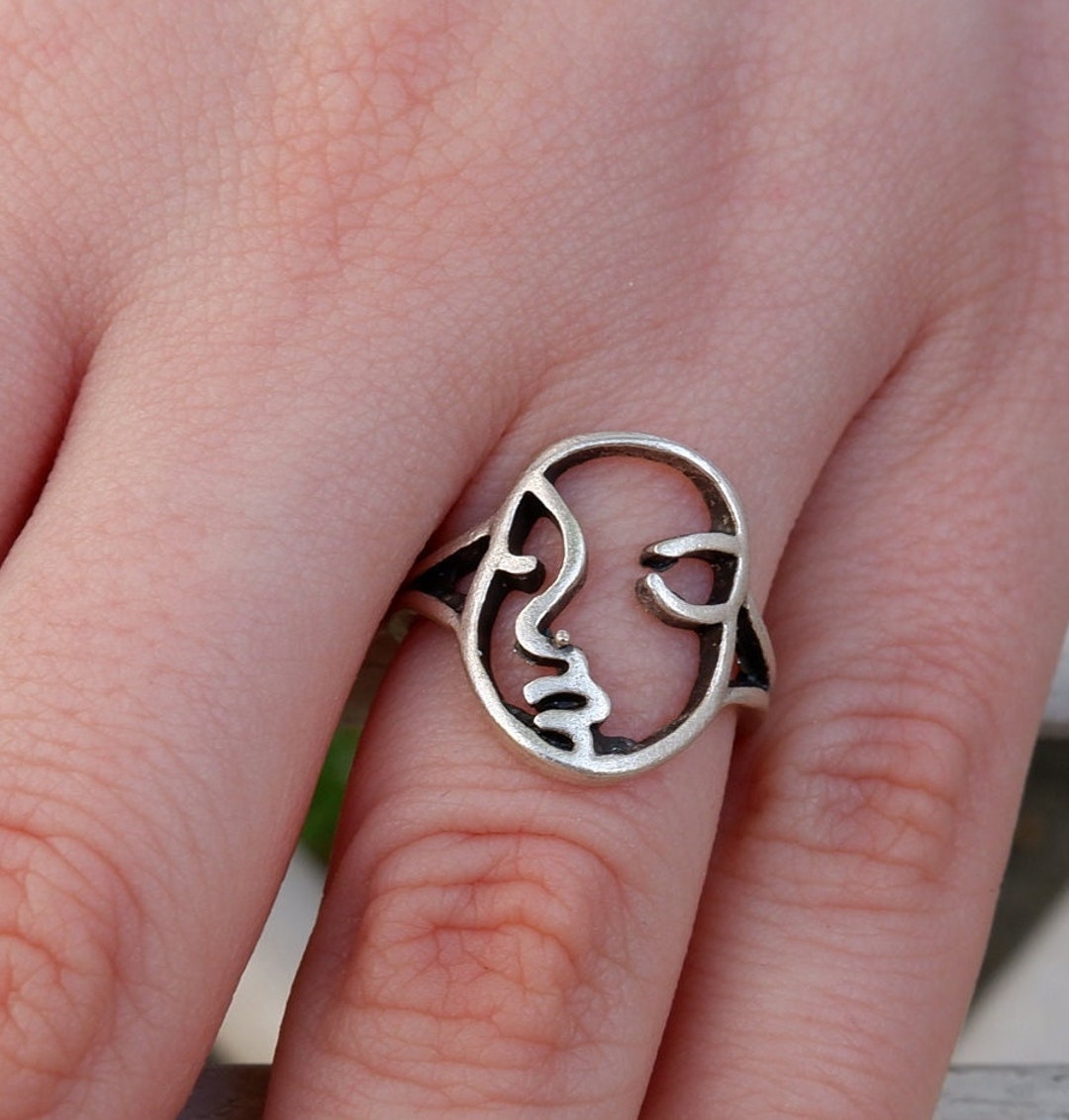 Minimalist Face Ring: Sterling Silver Plated Brass, Adjustable Art Ring ...