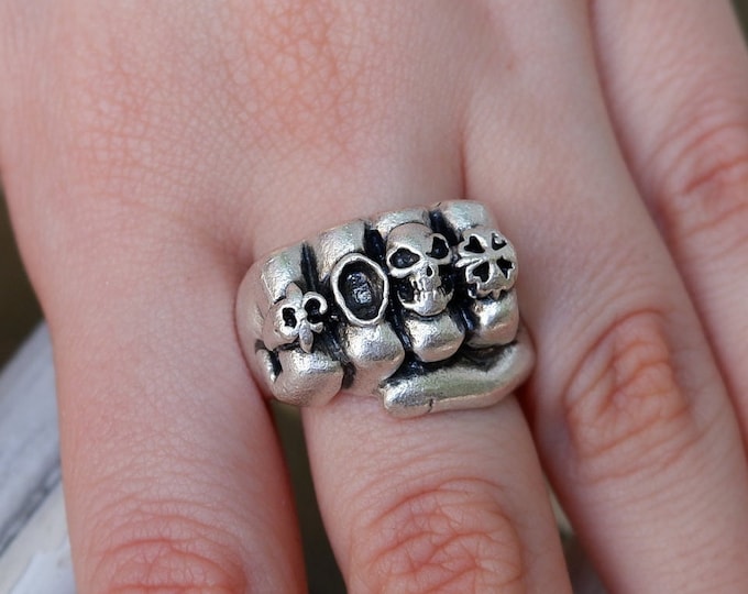 BIKER PUNCH RING - Skull Gothic Rings for Men • Unique • Statement Ring • Chunky Ring • Engraved Ring • Minimalist • Skull Punk Rings •QD166
