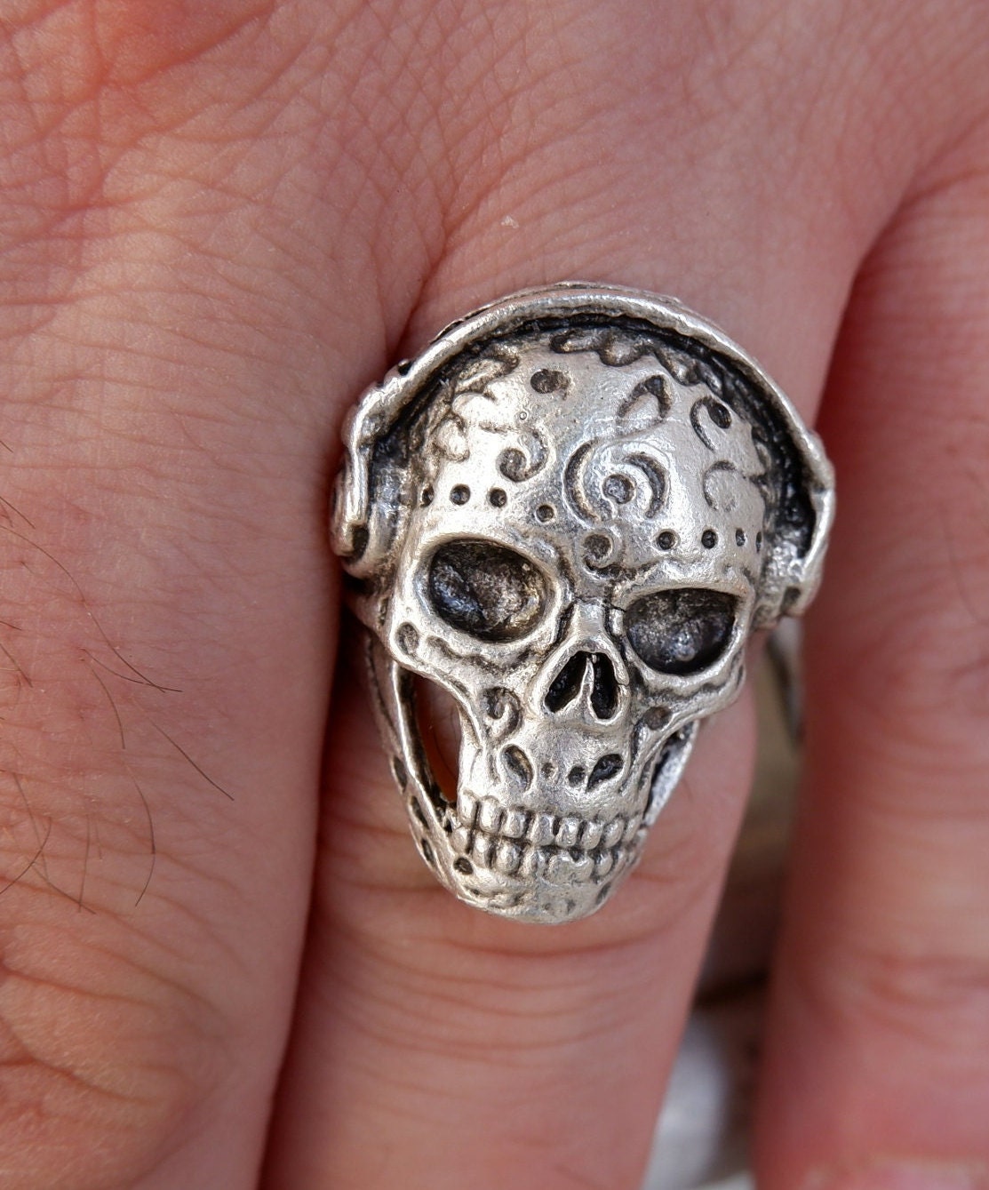 Drachenkrallen-Totenkopf Ring Aus Sterling Silber