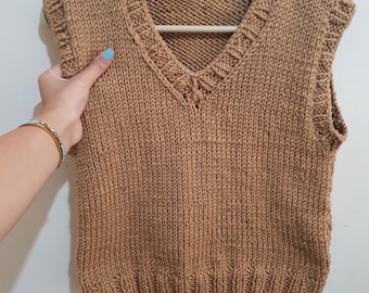 Handgestrickte Pullover-Weste, grobstrick Camel-Oberteil, ärmellose Strickkleidung mit V-Ausschnitt, gemütliches Minimal-Outfit