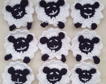 Gehäkelte Schafapplikationen, Handgestrickte Pullover Verzierungen, 10er-Set