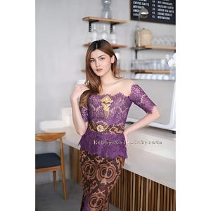 Kebaya dress | Complete set | for weddings or formal event | Made ofbrocade kebaya and batik skirt |  purple