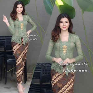 Elegant Kebaya Dress for Weddings | Brocade & Batik Fabric | Complete Set with Skirt | Lidya Series