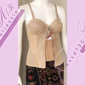 Indonesian women&#39;s kebaya dress | The inner layer of the kebaya | Ayana Paris Soft Ve Original | Kebaya Modern