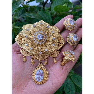 Brooch | brooches Accessories  | Kebaya brooch | Indonesian kebaya | Bali indonesia | A Set Of Balinese Alpaca Brooch | Jewelry Brooch