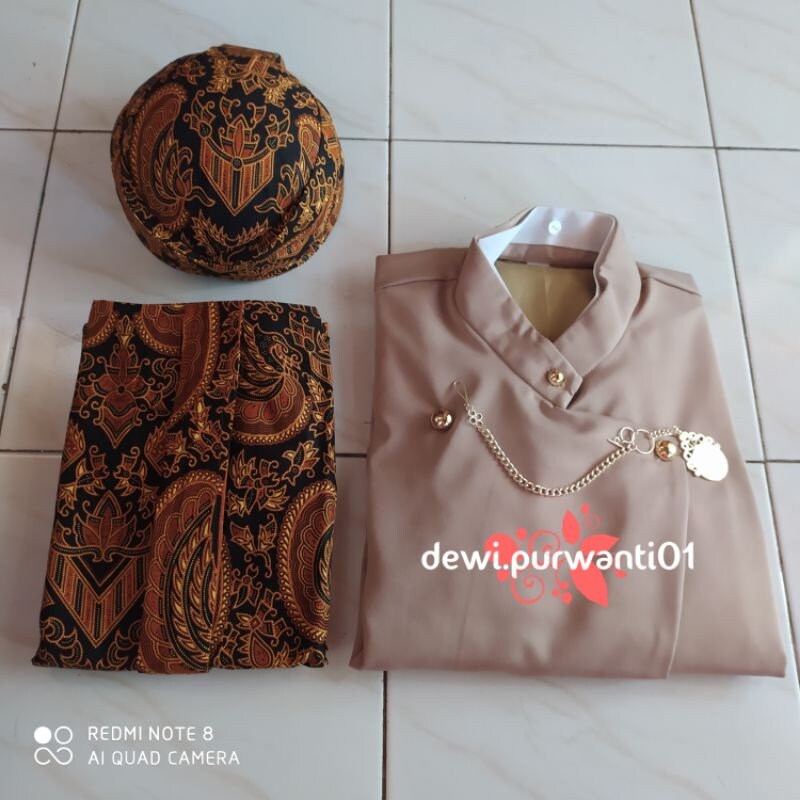 Javanese Men's Traditional Clothes Complete Set beskap Solo Jarik ...