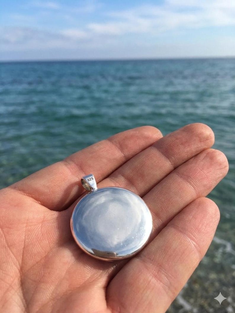 Ciondolo in argento sterling 925 massiccio, fatto a mano, con specchio, sciamano, Nepal, Tibet, buddista, amuleto di protezione personalizzato. immagine 1